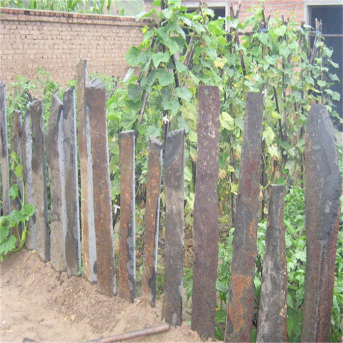 玄武巖車止石-05